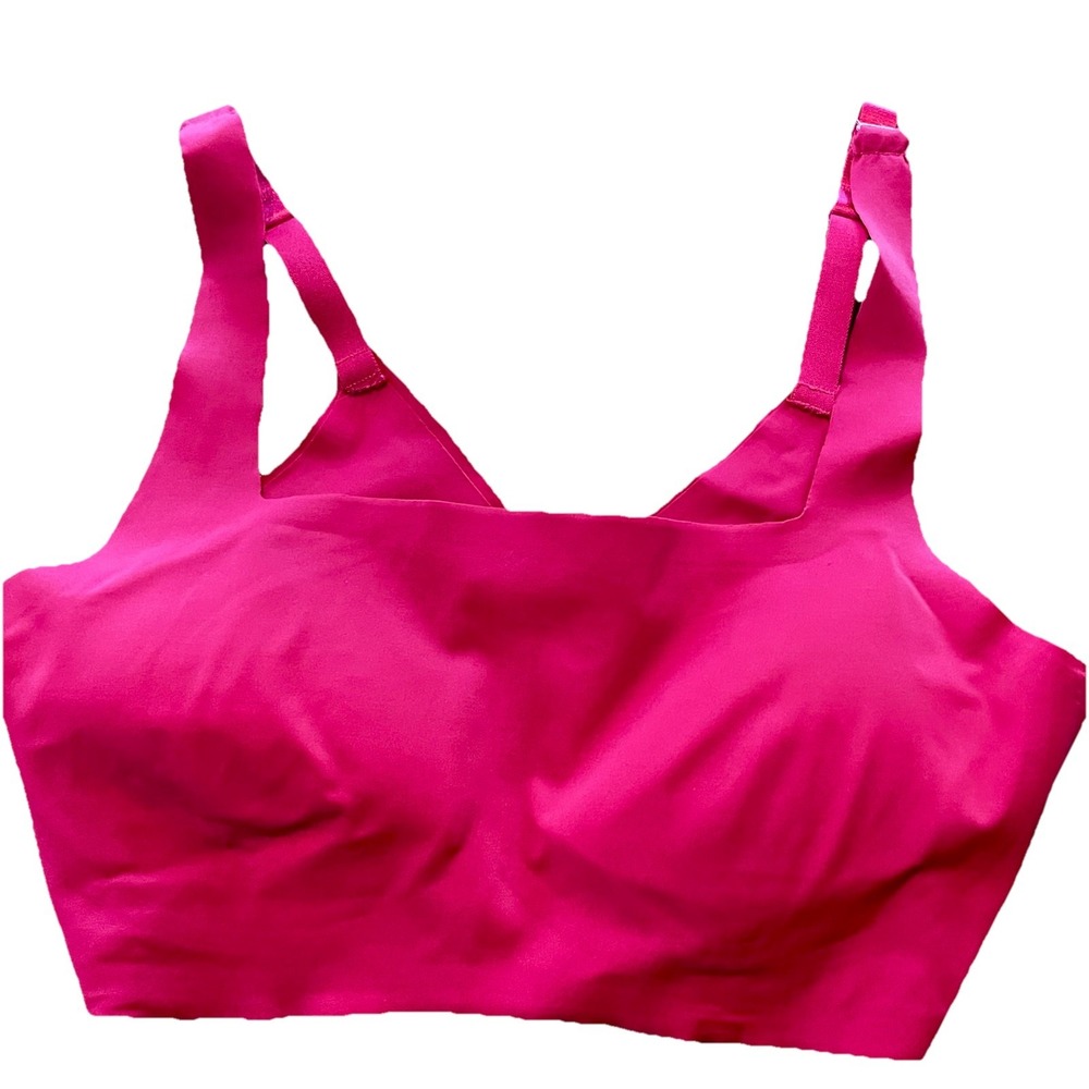 Steve Madden Bra Womens Medium Seamless Wireless Comfort Adjustable Straps Top